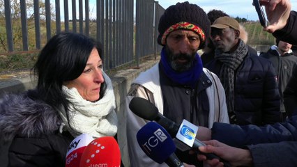 Rissa ai funerali, i genitori del 17enne massacrato dal branco: "La societ? ha fallito"