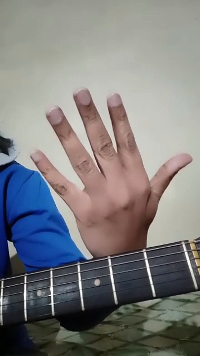 How to play A minor chord on guitar_HD
