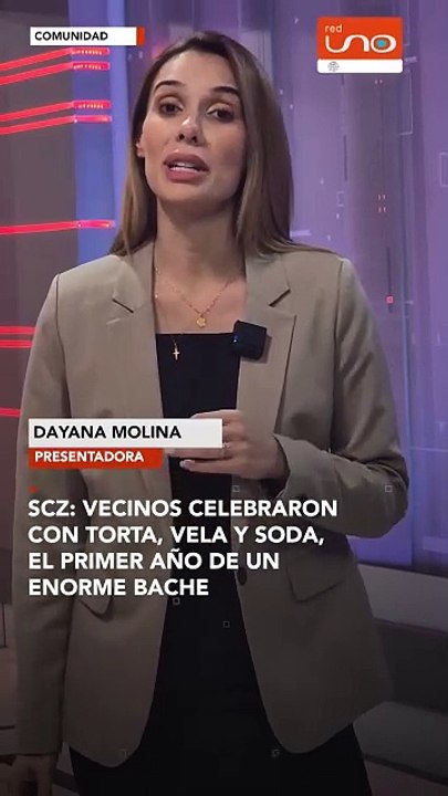 POBLADORES DE SAN CARLOS CELEBRAN EL PRIMER AÑO DE UN BACHE Y EXIGEN SU REPARACIÓN