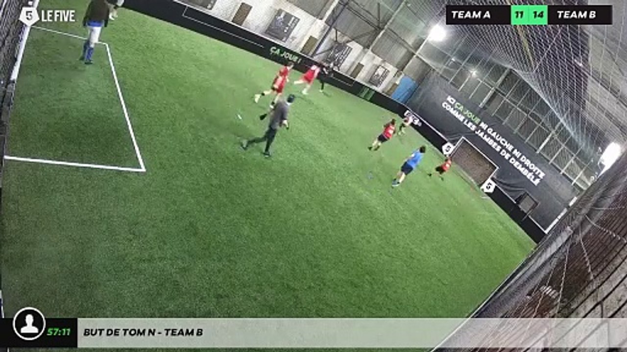 But de Tom N - Team B