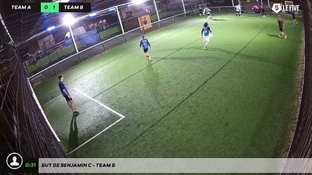 But de Benjamin C - Team B