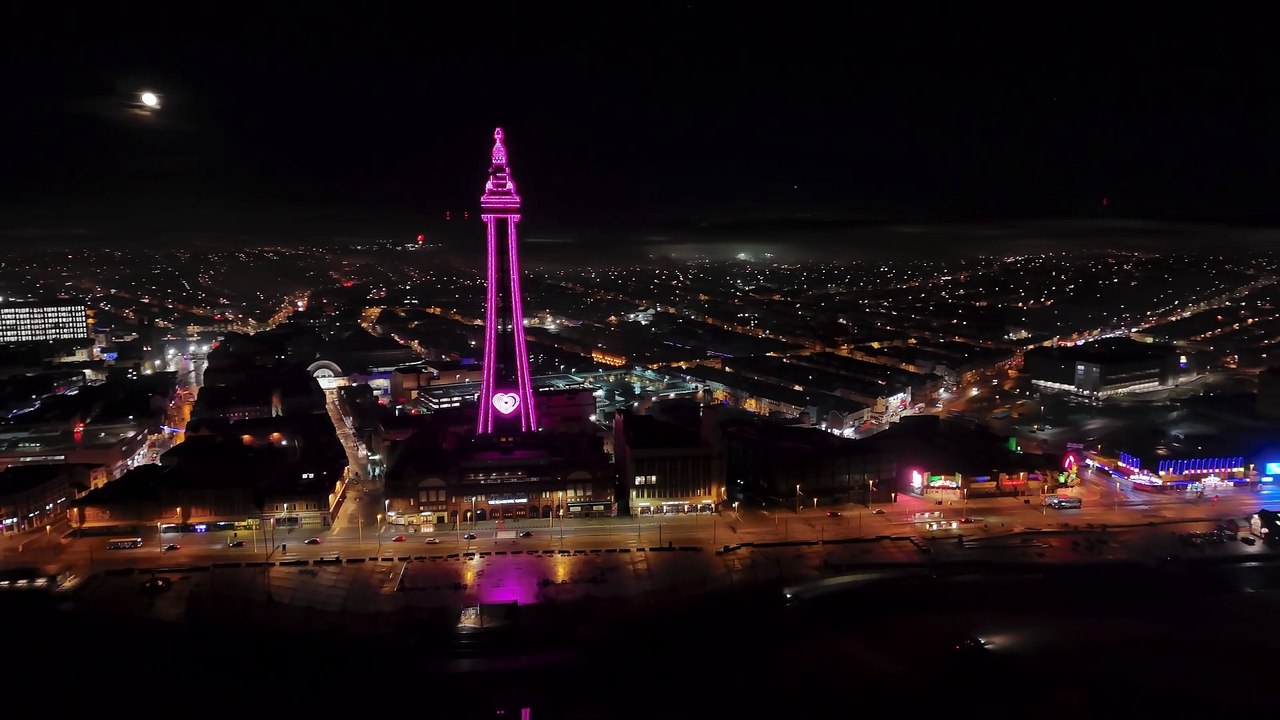 Linda Nolan:  Blackpool Tower lit up pink in tribute