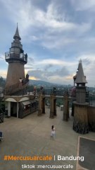 Salah Satu Resturant Sekaligus Negeri Dongeng Mercusuarcafe