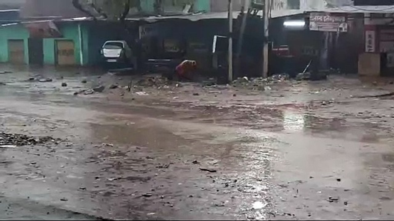 मावठ से किसानों के चेहरे खिले, शीतलहर से बड़ी ठ...