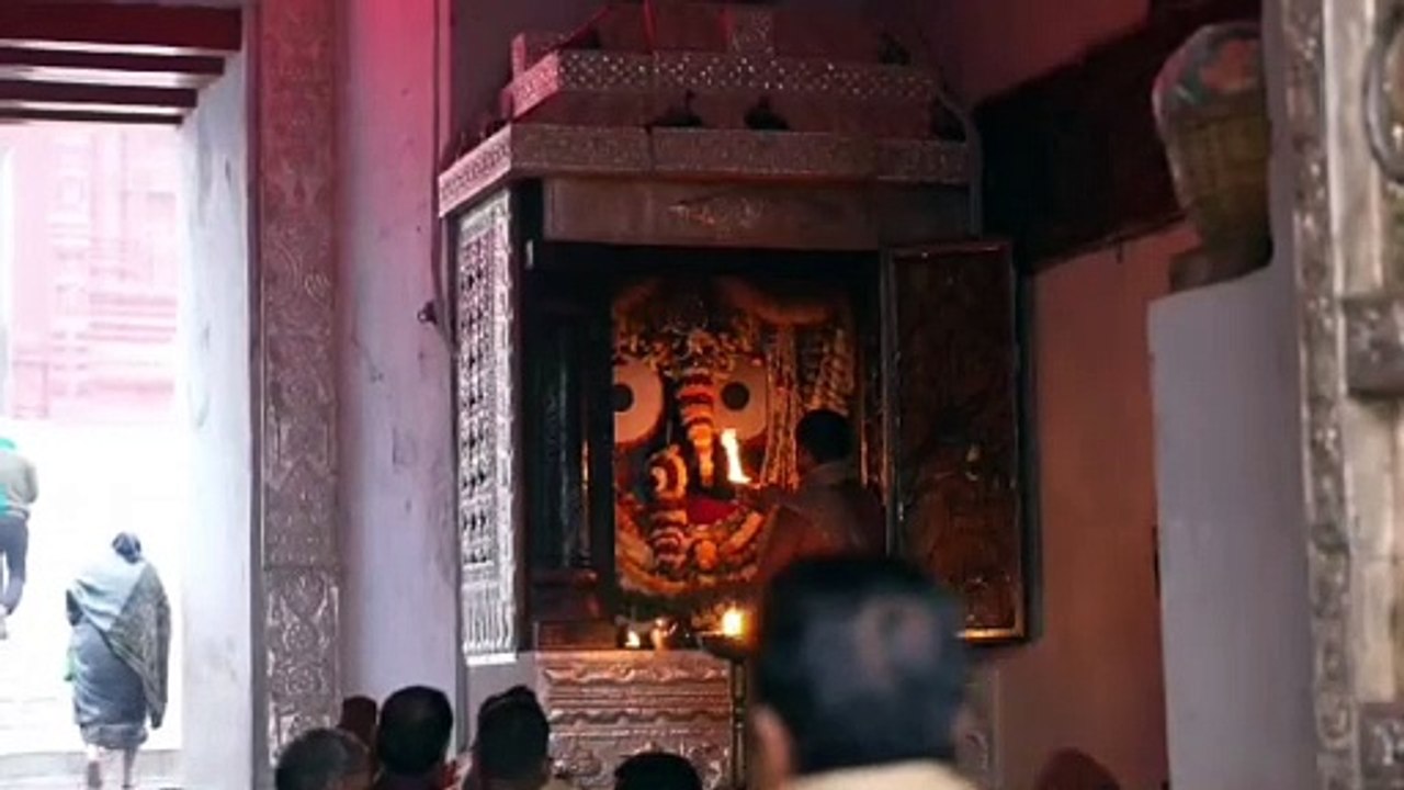 *ଆଜି ସନ୍ଧ୍ୟାରେ ଶ୍ରୀପତିତପାବନ ମହାପ୍ରଭୁଙ୍କ ଦିବ୍ୟ ସନ୍ଧ୍ୟା ଆଳତି ଦର୍ଶନ ।*  *Today's Evening Aarti Darshan Of Shri Patitapaban At Shree Jagannatha Temple, #Puri.*