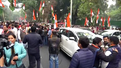 Hn_Ani_Dl_Congress_Sandeep_Dikshit_To_File_His_Nomination_12-00-00