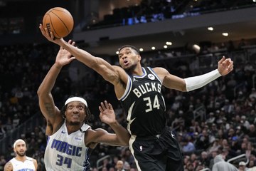 NBA : Le duo de stars des Bucks stoppe le Magic