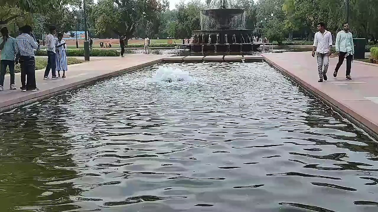 India Gate Fountain