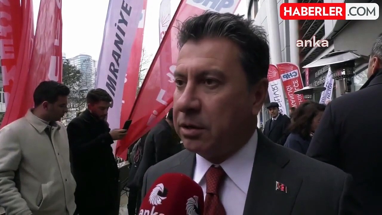 CHP'li Belediye Başkanları Rıza Akpolat'a Destek İçin İstanbul'a Geldi