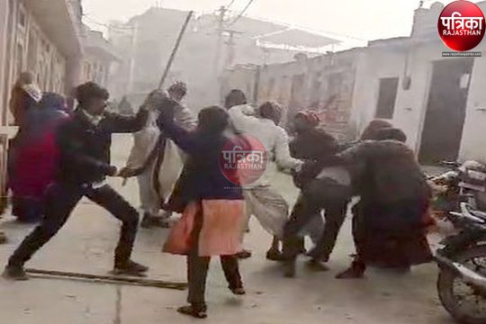 चबूतरा निर्माण का विवाद : दो पक्षों ने एक-दूसरे पर किया लाठियों से हमला, दो महिला सहित 6 घायल