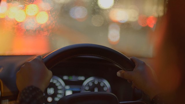 Leeds: Is the cost and availability of driving lessons driving you mad?