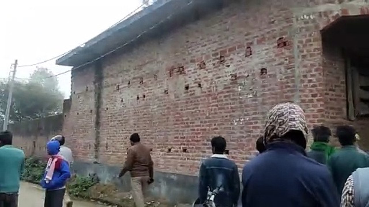 डबल मर्डर से सनसनी: मा बेटी की गला रेतकर निर्मम...