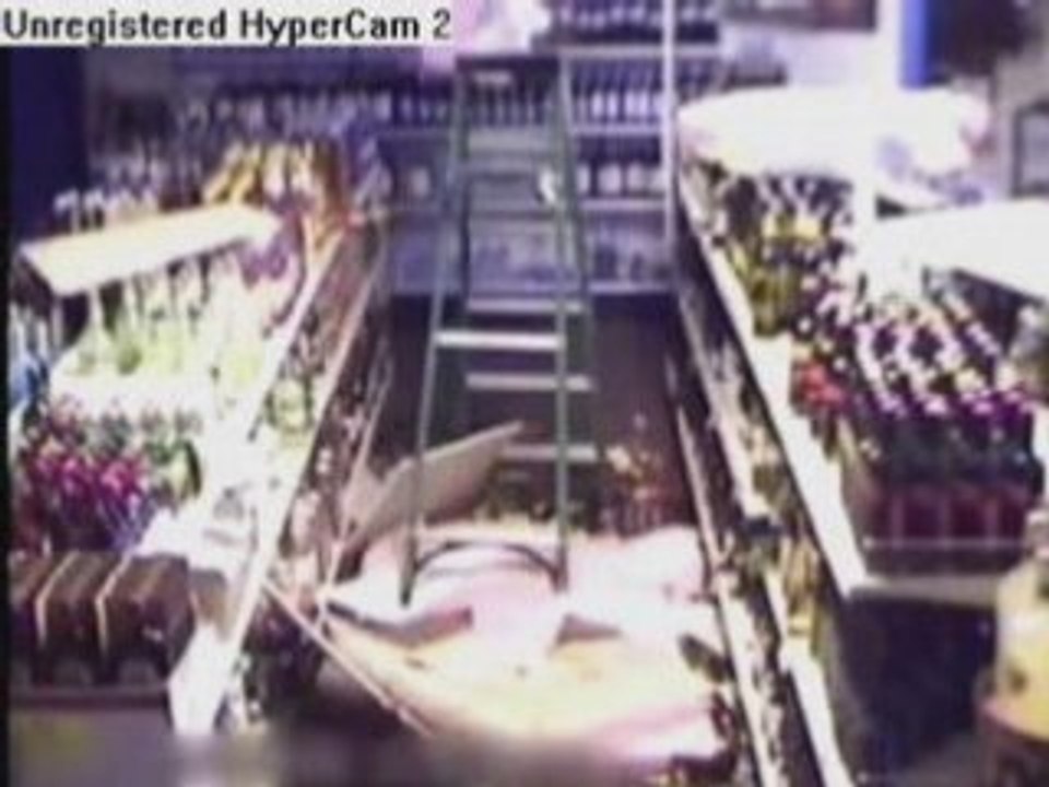 Régis fait du cambriolage