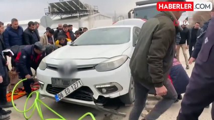 Elazığ'da Motokurye Feci Kaza Geçirdi