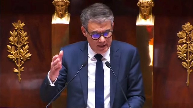 Gouvernement Bayrou : Olivier Faure justifie la décision du PS de ne pas voter la censure