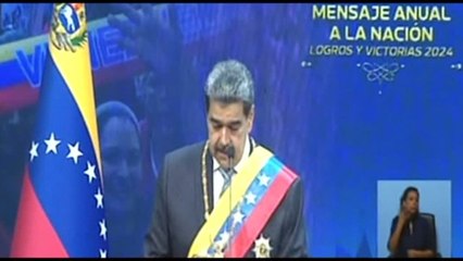 Venezuela, Maduro annuncia riforma Costituzione per "nuovo Stato"