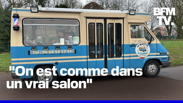 ROBIN DE BFM - À Tourcoing, Adel coiffe les habitants dans un bus des années 80