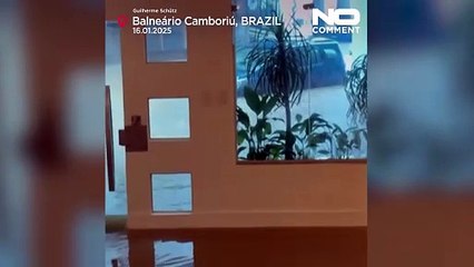 No Comment: Ισχυρή βροχή προκαλεί πλημμύρες στο «Ντουμπάι της Βραζιλίας»