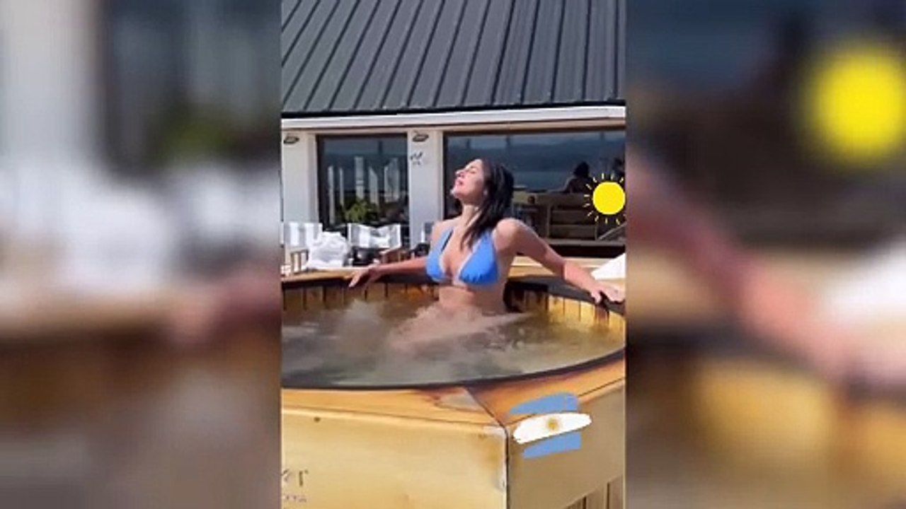 La diputada libertaria Juliana Santillán disfrutó en un jacuzzi