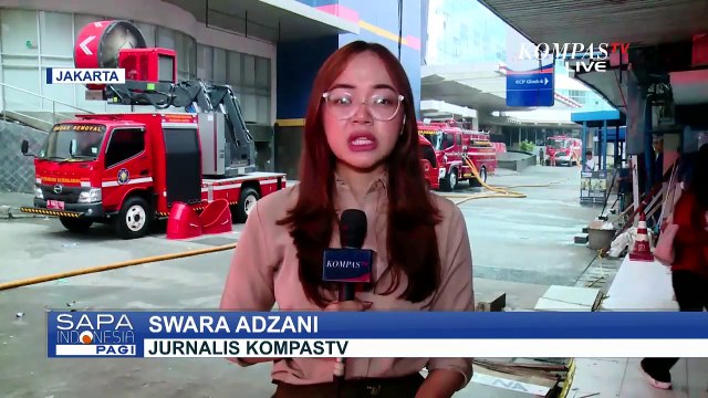 Pencarian Korban Hilang Kebakaran Glodok Plaza Jakarta Barat