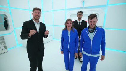 “Survive 100 Days Trapped ⏳ | Last To Leave Wins $500,000 💰 (Impossible Challenge)”