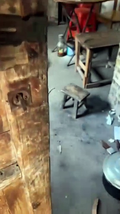 Gib den Synchronsprecher auf.