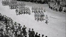 Paris (14 iulie 1919). Soldați ai eroicei Armate Române defilând la Parada Victoriei