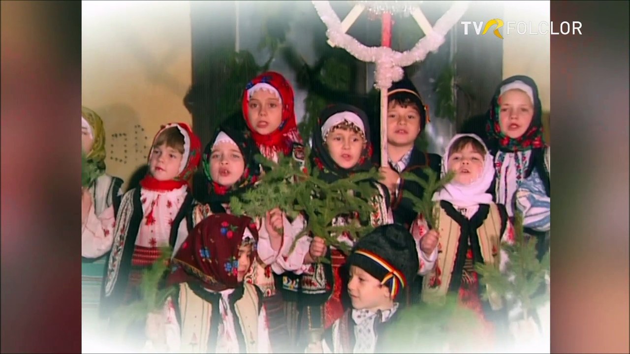 Grup de colindatori din Bacau - Sfantul copilas (Popasuri folclorice - arhiva TVR)