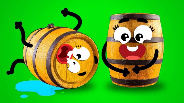 Smart Doodles VS Silly Doodles | Who Wins the Prank Wars?