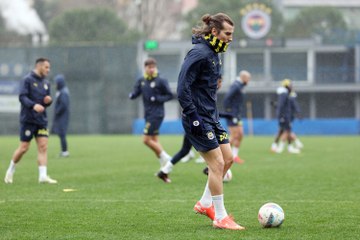 Fenerbahçe'de Adana Demirspor Mesaisi Sürüyor