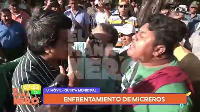 Enfrentamientos de micreros afuera de la quinta municipal