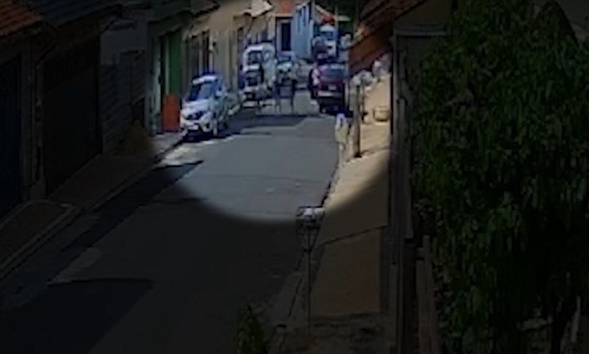 Homem preso acusado de esfaquear jovem em briga sobre aluguel