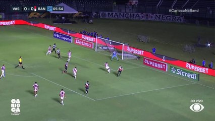 Bruno Lopes chuta livre e goleiro salva do Bangu com o pé