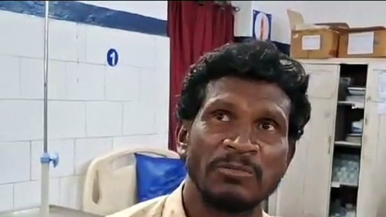 ओवरलोड सवारियों से भरा ऑटो अनियंत्रित होकर पलटा।  2.एक दर्जन से अधिक लोग हुए घायल।  3.गंभीर घायलों को जिला अस्पताल किया रेफर