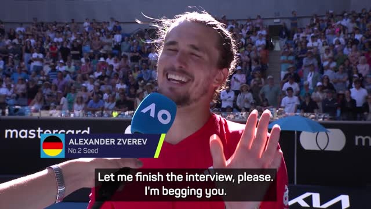 'Take your shirt off!' - Zverev flustered by heckling fans