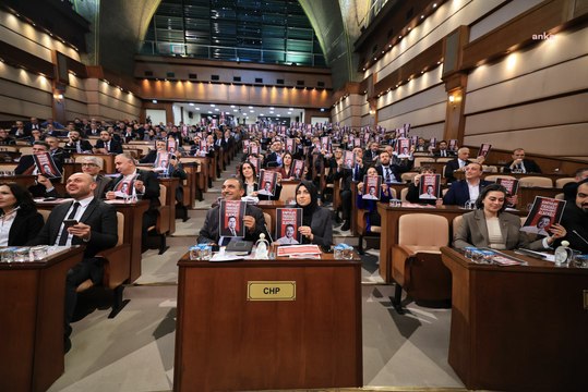 İBB Meclisi’nde Rıza Akpolat'ın tutuklanmasına protesto