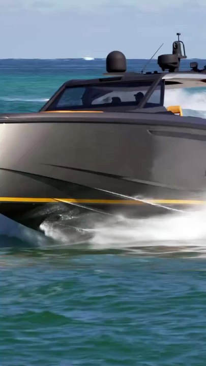 Quint Mercury 600 hp (V12) outboard engines on this awesome Vanquish 55 Sport, spotted Sunday at the Haulover Inlet