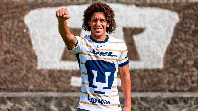 Pumas: primer entrenamiento de Coco Carrasquilla y su divertida bienvenida con aplausos