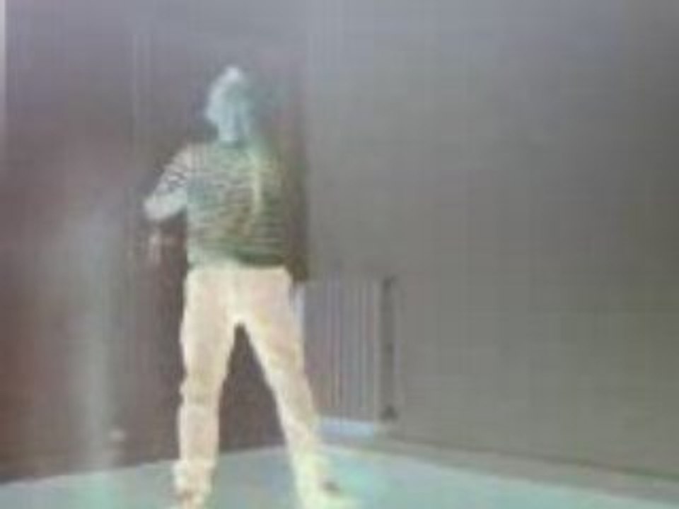 Moi qui danse l'electro