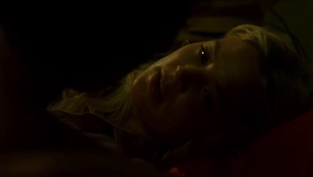 Mon Amour de Fantôme | Jolie Pretty blonde gets cuddled