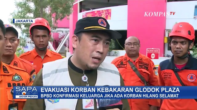 Tim Damkar Evakuasi Korban Kebakaran Glodok Plaza, 7 Jenazah Ditemukan