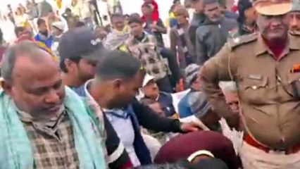 निजी कार्यक्रम में शामिल होने पहुंचे लालू नीतीश के खिलाफ बोलने से किये इंकार