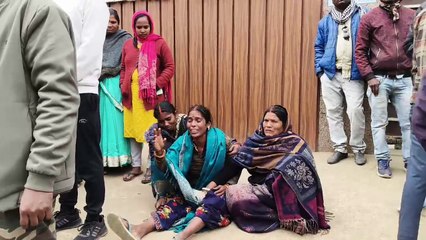 इलाज में लापरवाही का आरोप, सड़क जाम से घंटों बाधित रहा आवागमन पुलिस और डॉक्टरों की मौजूदगी में मामला शांत, मरीज को निजी क्लिनिक भेजा गया