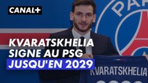 Khvicha Kvaratskhelia s'engage avec le Paris Saint-Germain jusqu'en 2029