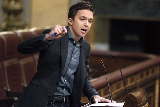 Noticias La Trinchera. Iñigo Errejón acusa a Mouliaá de denuncia falsa