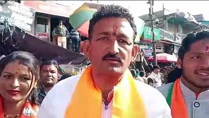 सीएम पुष्कर धामी ने लोहाघाट में बीजेपी प्रत्यासी गोविंद वर्मा के समर्थन में निकाला रोड शो, सीएम के रोड शो में उमड़ी भारी भीड़,रोड शो के माध्यम से बीजेपी प्रत्यासी वर्मा के समर्थन में माहौल बना गए सीएम