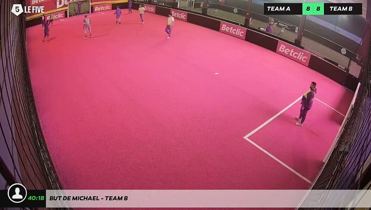 But de Michael - Team B