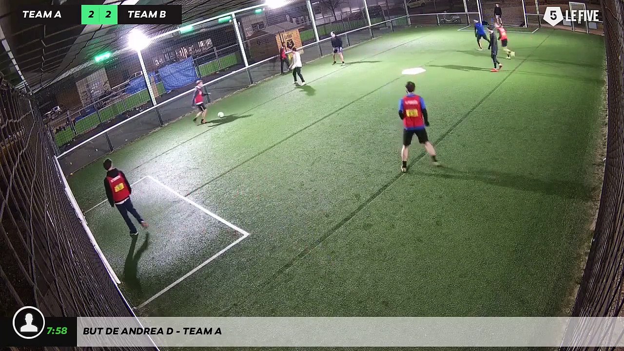 But de Andrea D - Team A