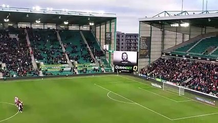 Fans Unite to Celebrate Football Legend Denis Law ⚽