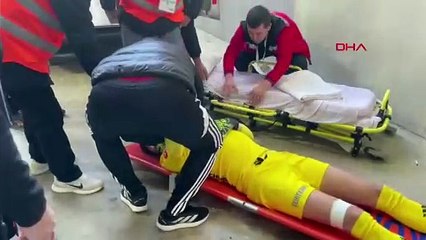 Gaziantep FK kalecisi Mustafa Burak Bozan hastaneye kaldırıldı